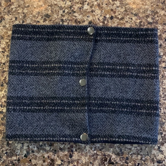 Pip Robins Snap Cowl Scarf - Picture 2 of 4